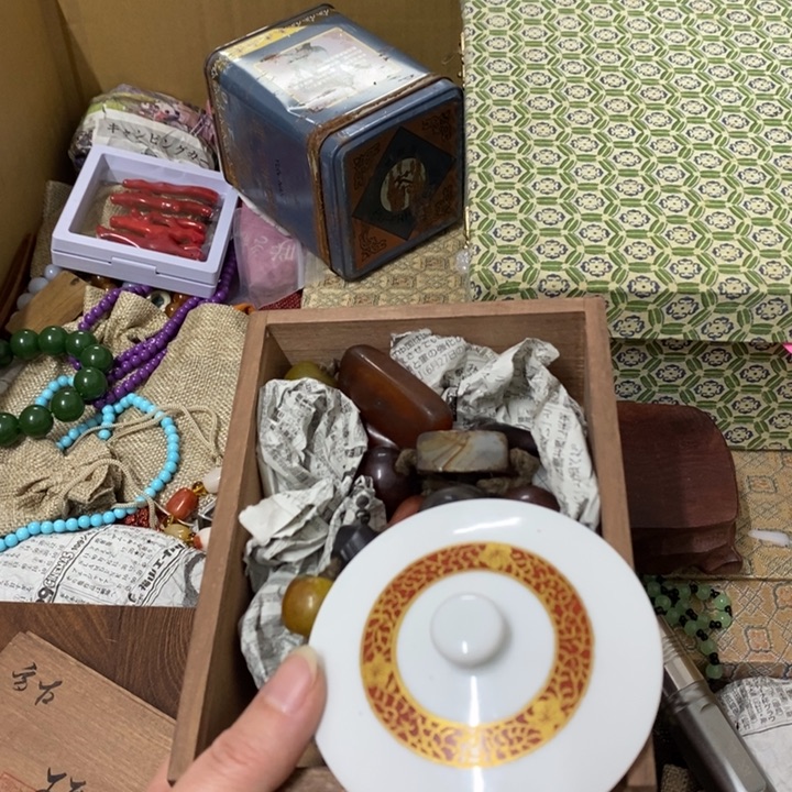 瓷片哈中古工艺品一件