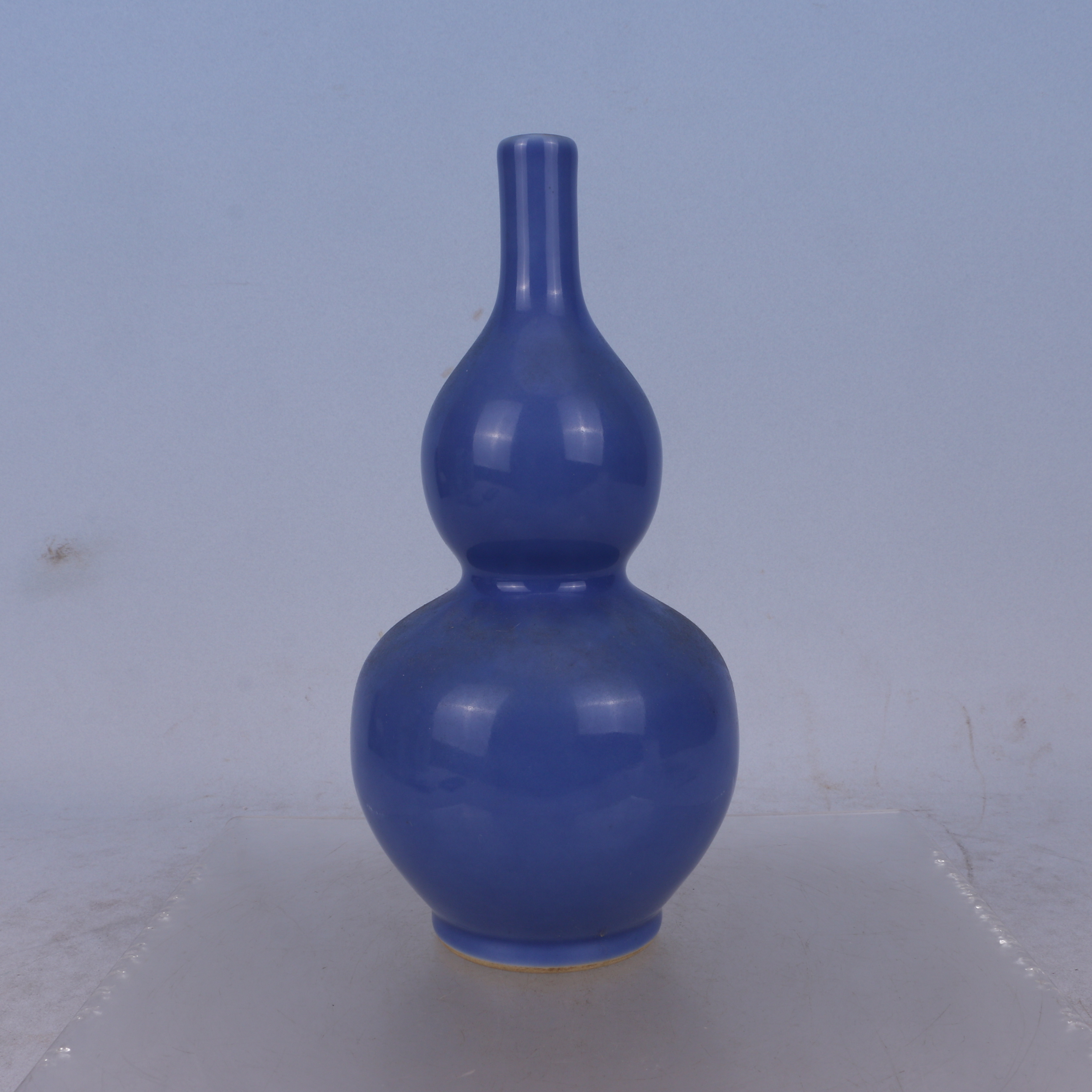 Lot24  清  蓝釉葫芦瓶