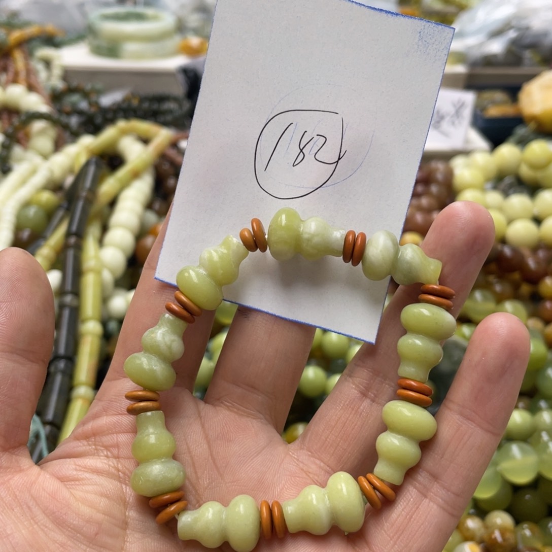 蛇纹石玉手链未镶嵌