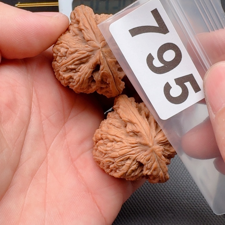 文玩核桃把件老****乐南疆42