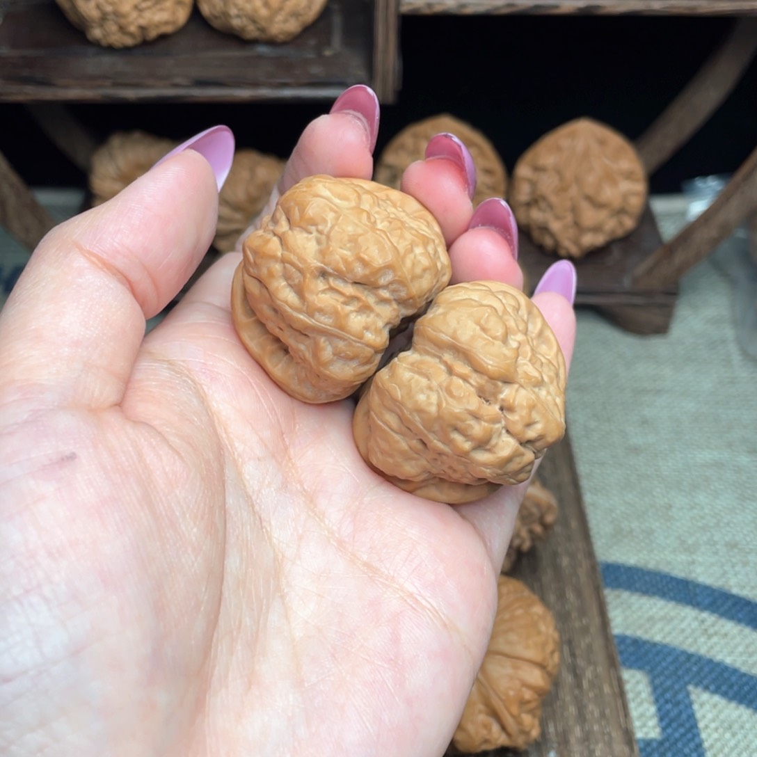 文玩核桃把件39蛤蟆头