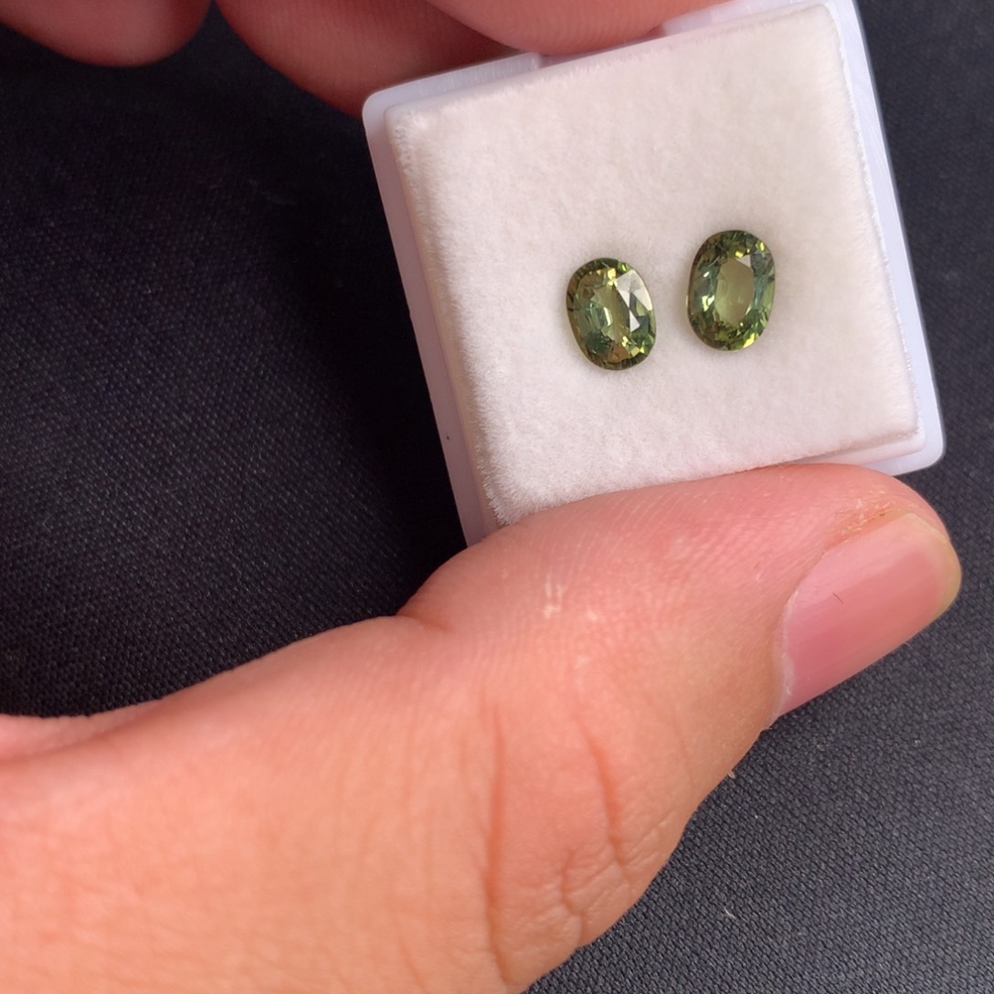 彩色蓝宝石裸石未镶嵌1.4