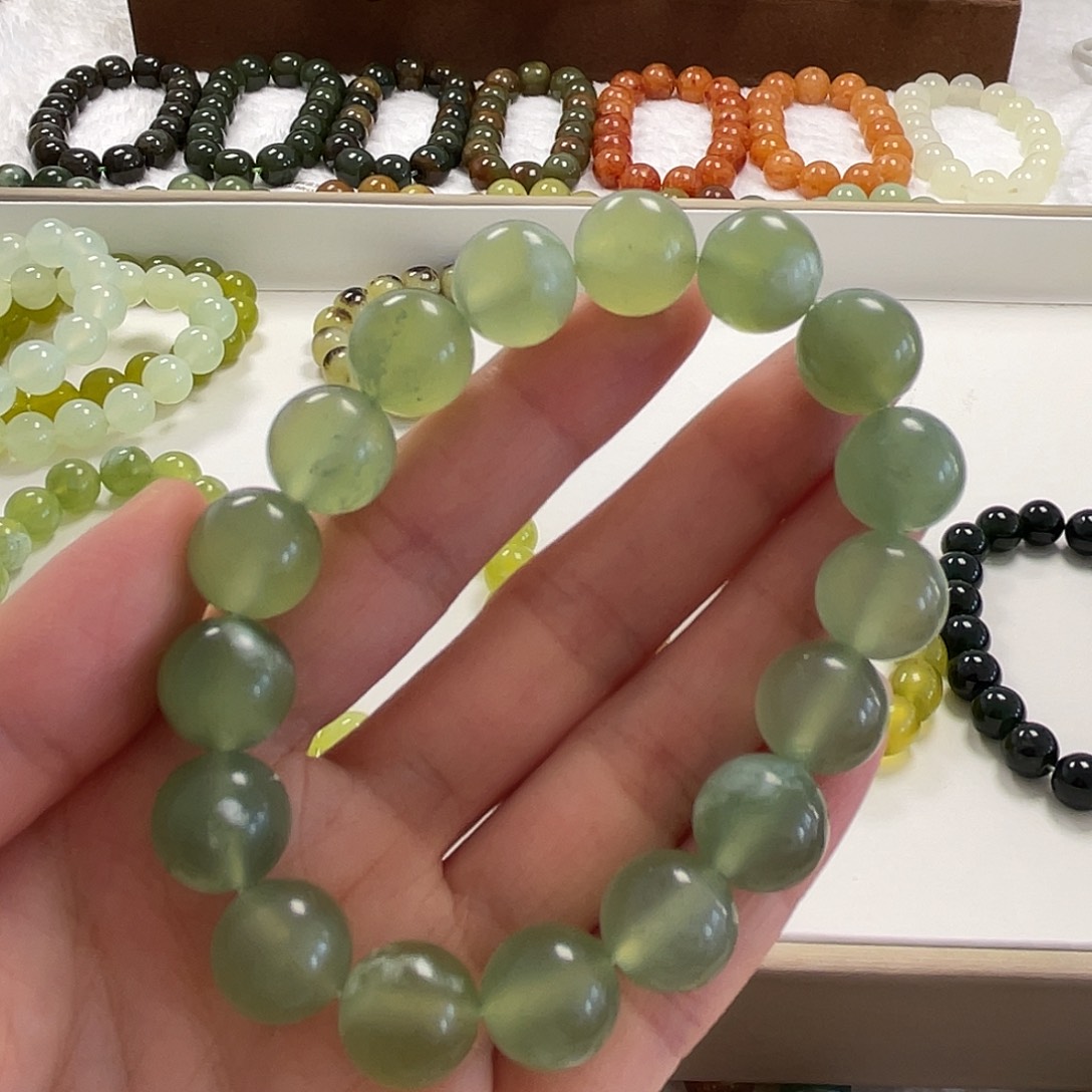 蛇纹石玉未镶嵌手串