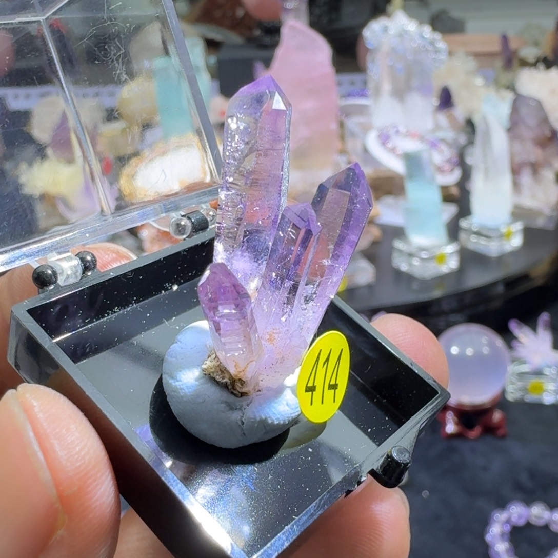 未镶嵌水晶珠宝半成品