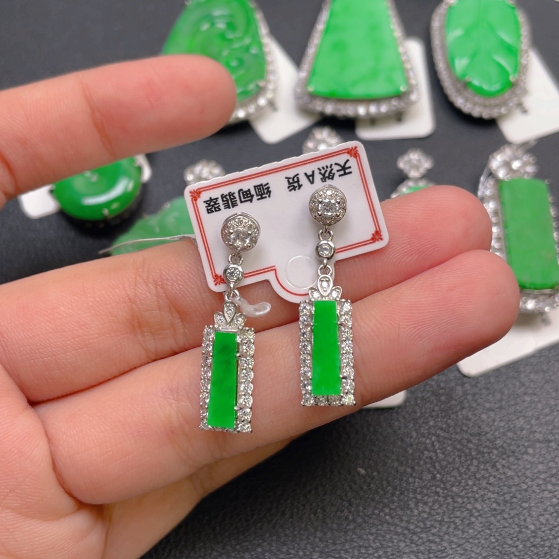 翡翠银S925镶嵌颈饰