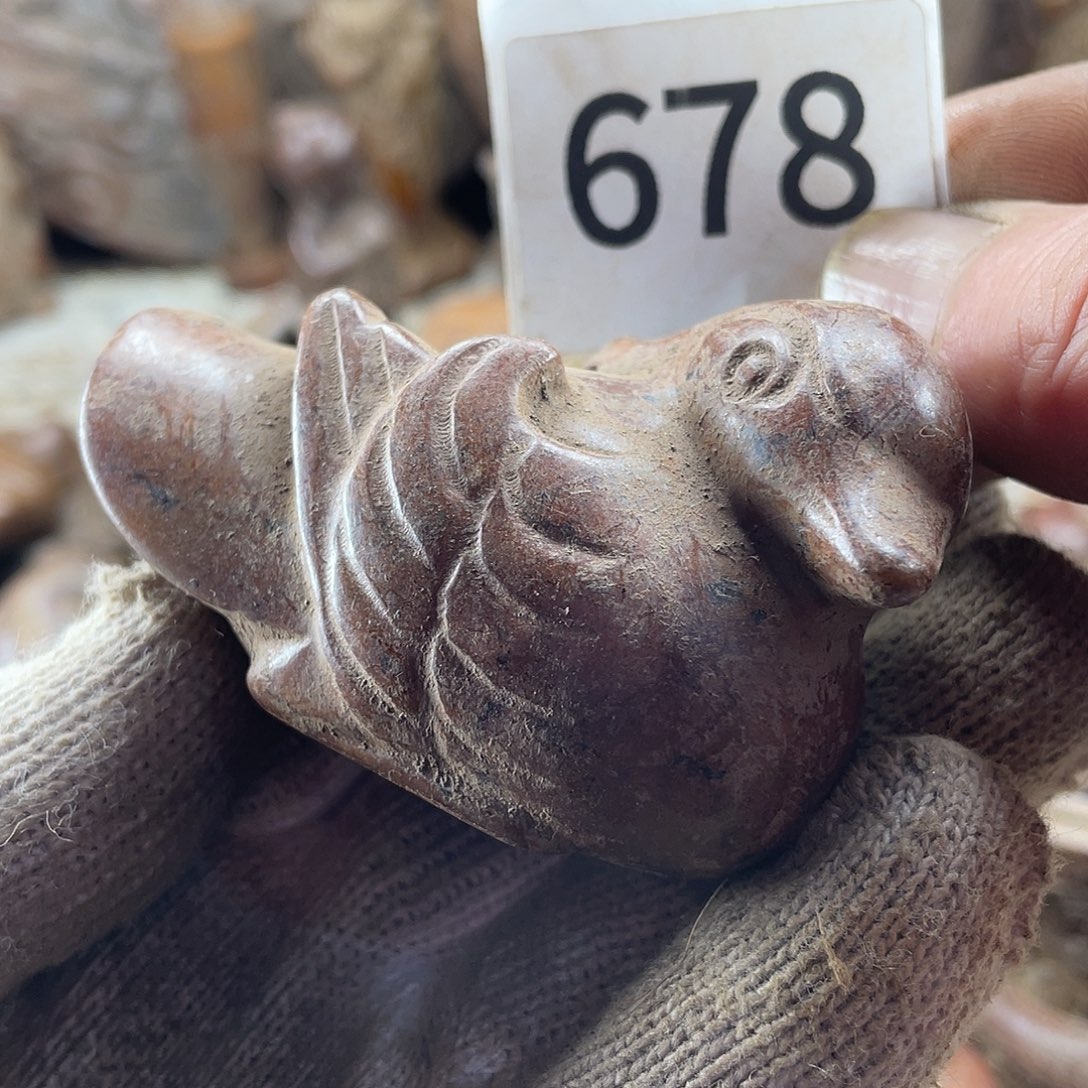 和田玉（糖玉）未镶嵌挂件