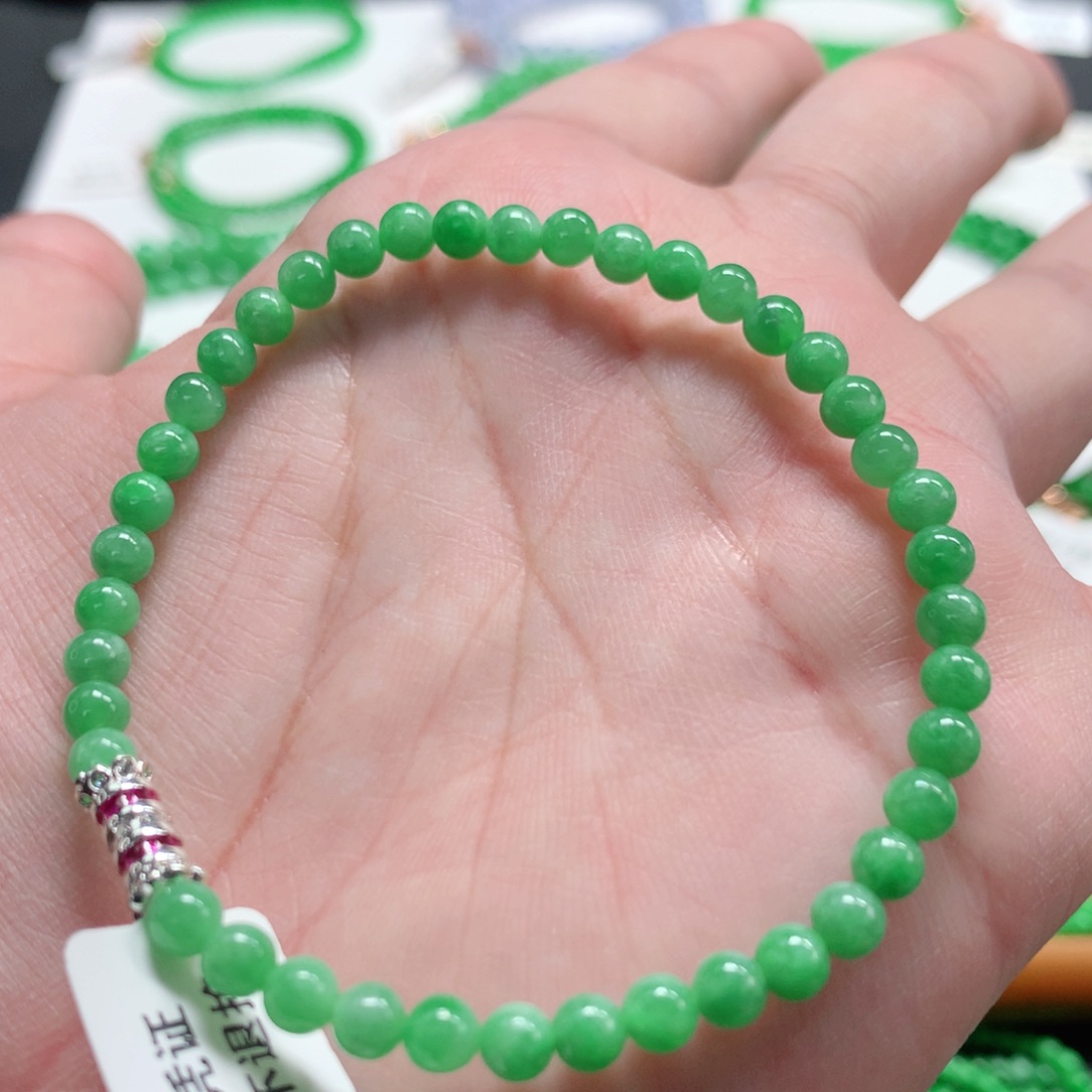 翡翠未镶嵌手链翡翠