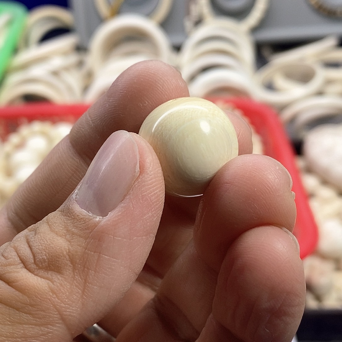 吊坠猛犸象牙锅*