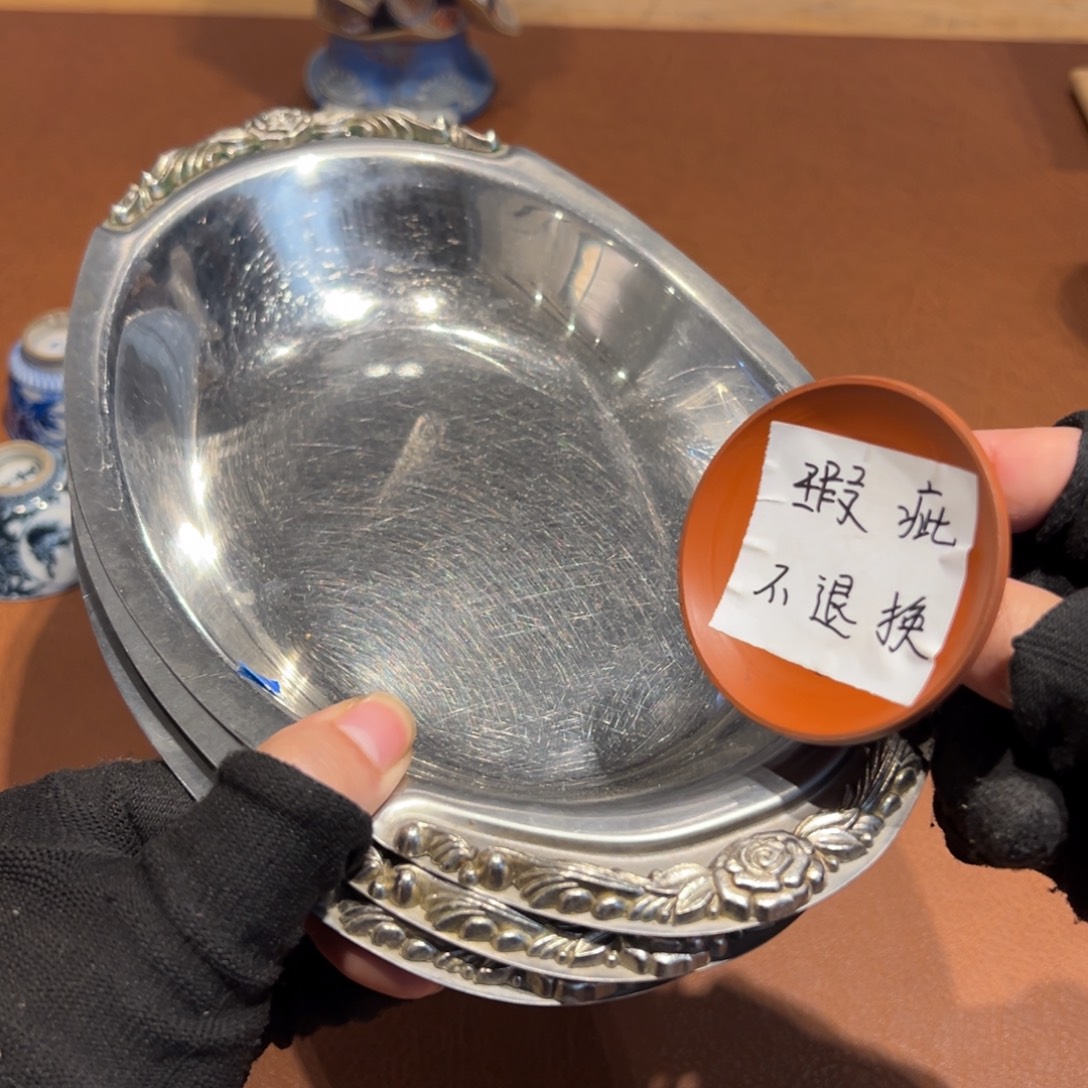 招***子瓷片哈哈哈哈哈哈哈哈哈哈