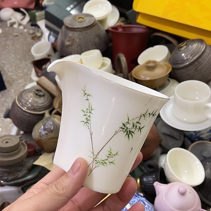 陶瓷艺术品及陶瓷制品