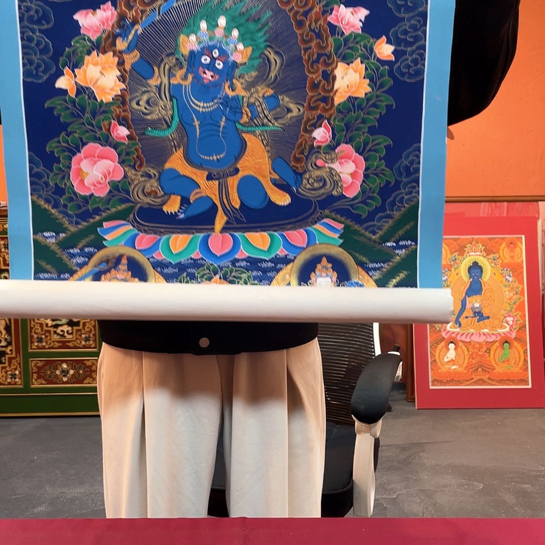 装裱画55×75纯手绘不动尊