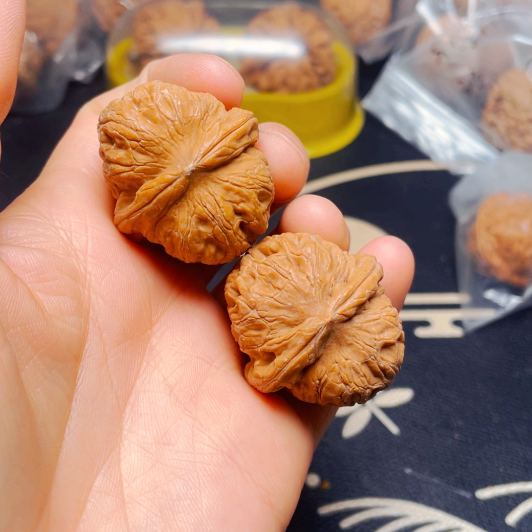 吊坠文玩核桃平谷元宝