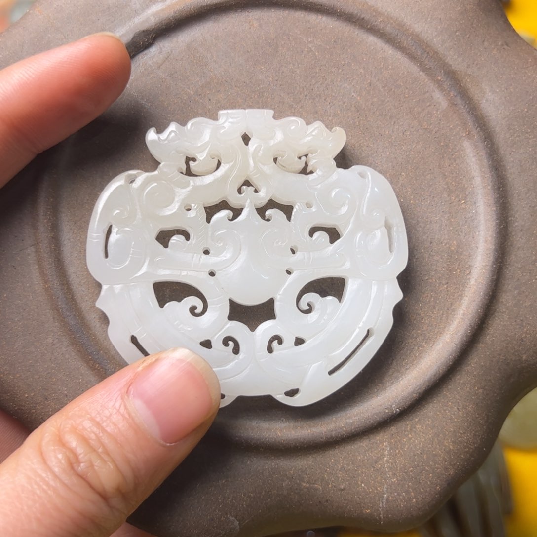 瓷片宁*杉和和田田玉佩闪