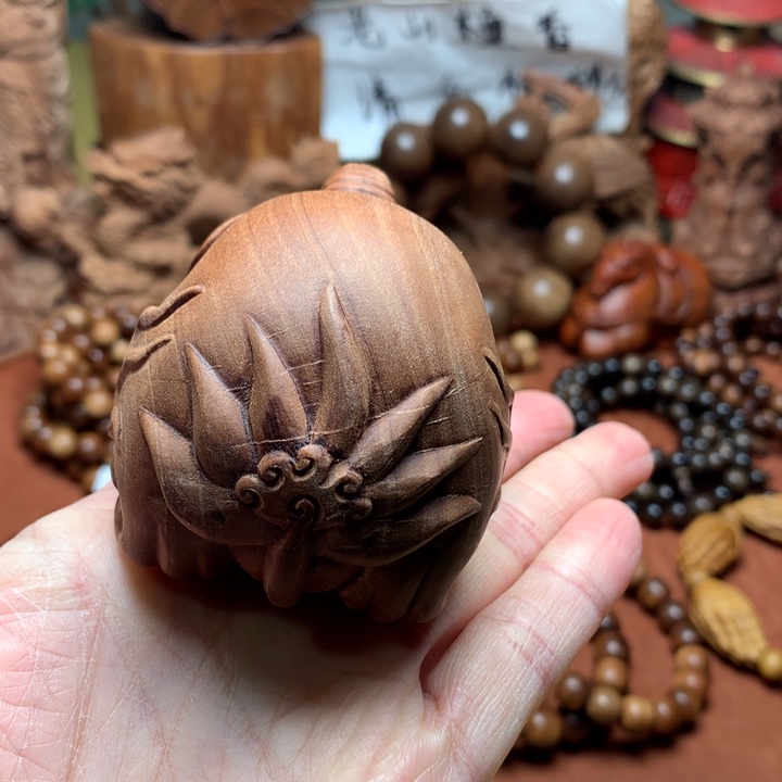 把件檀香木老山檀谛听瑕疵