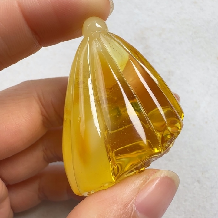 蜜蜡珠宝奇石未镶嵌