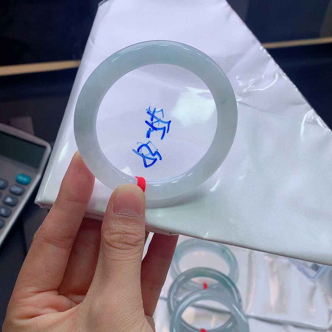 未镶嵌手镯翡翠买断