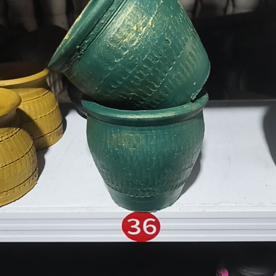 36号口径15高度13到手两个底部有孔