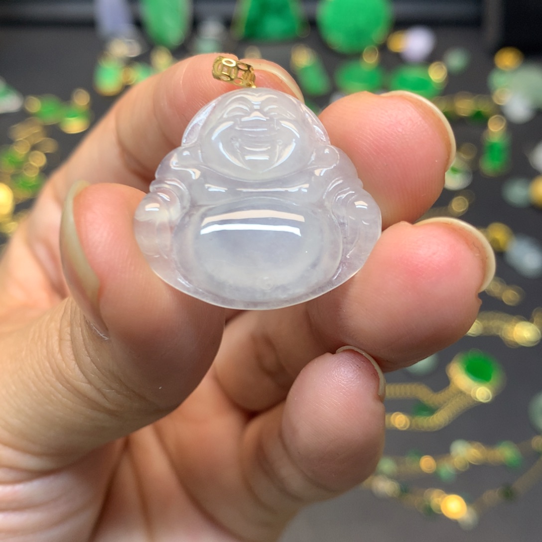 翡翠18K金镶嵌颈饰吊坠