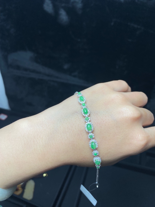 天然缅甸A货翡翠阳绿手链