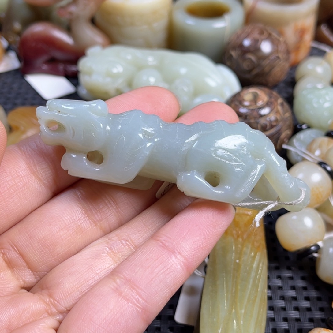 和田玉挂件未镶嵌