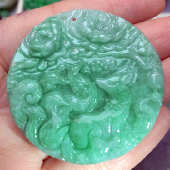 翡翠吊坠(不含链)未镶嵌