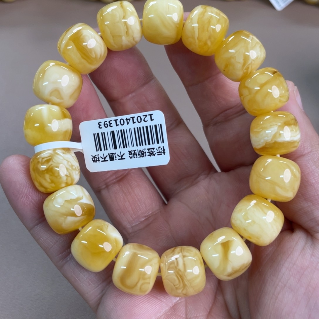 琥珀裸石未镶嵌132000000000