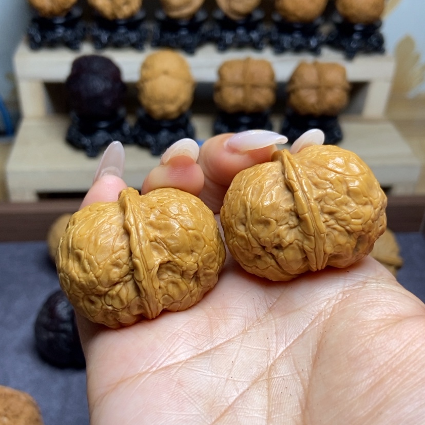 【闪购商品】桃核吊坠1…………38mm