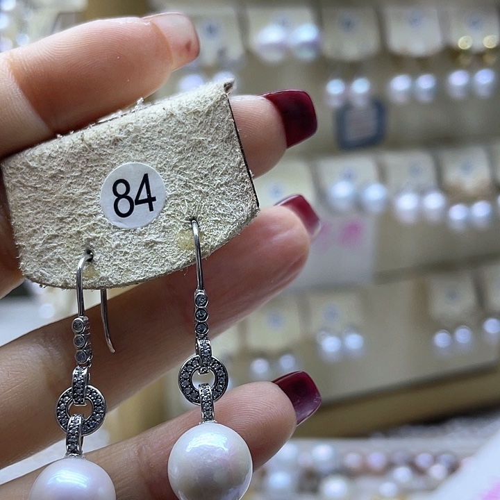 银S925镶嵌淡水珍珠耳饰