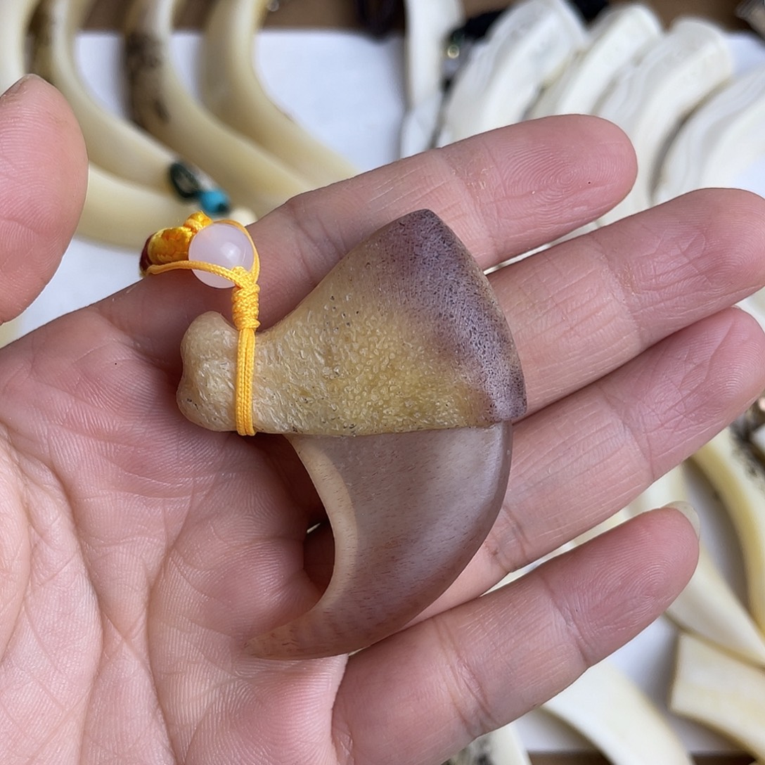 驼骨把件工艺品钩子手把件