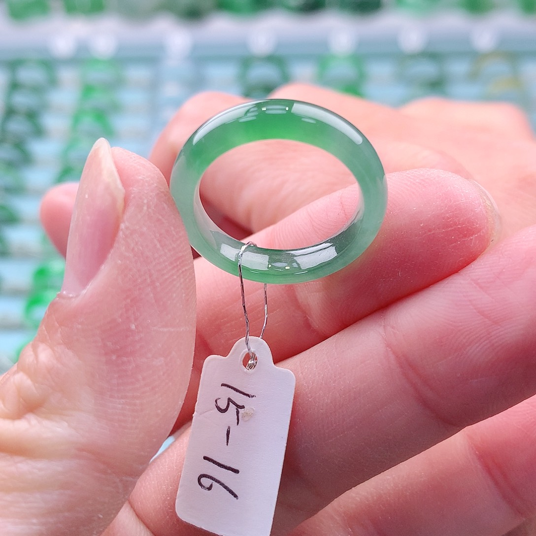 翡翠戒指未镶嵌A货缅甸翡翠