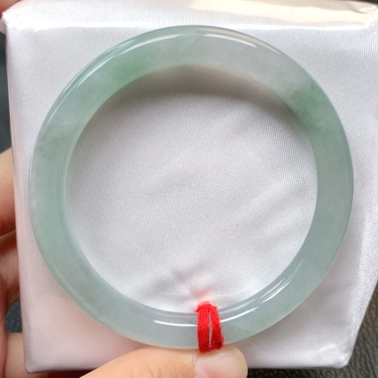 翡翠手镯未镶嵌134号