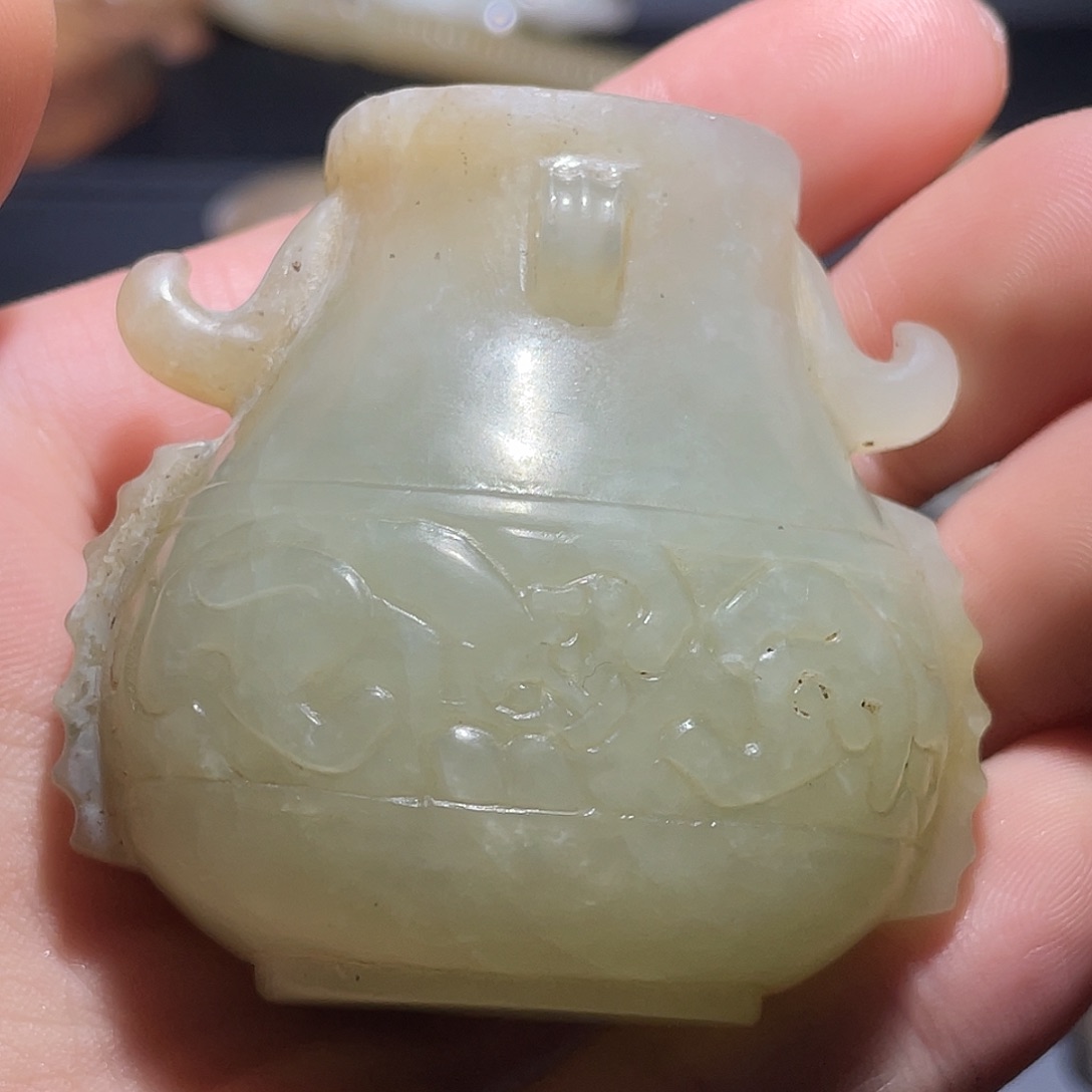 千***鹰和田玉（糖玉）未镶嵌颈饰
