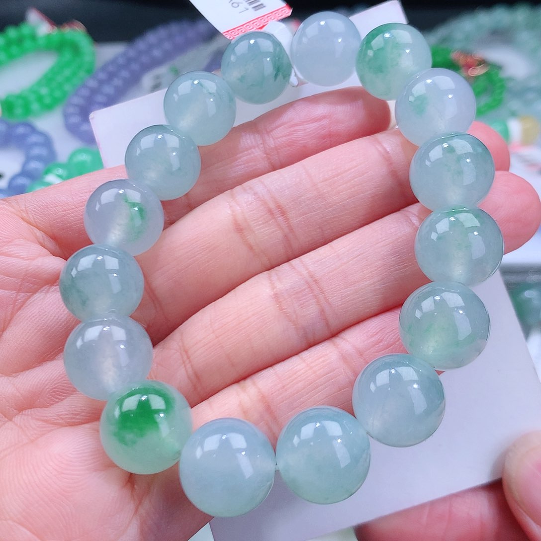 翡翠手串未镶嵌卡13mm