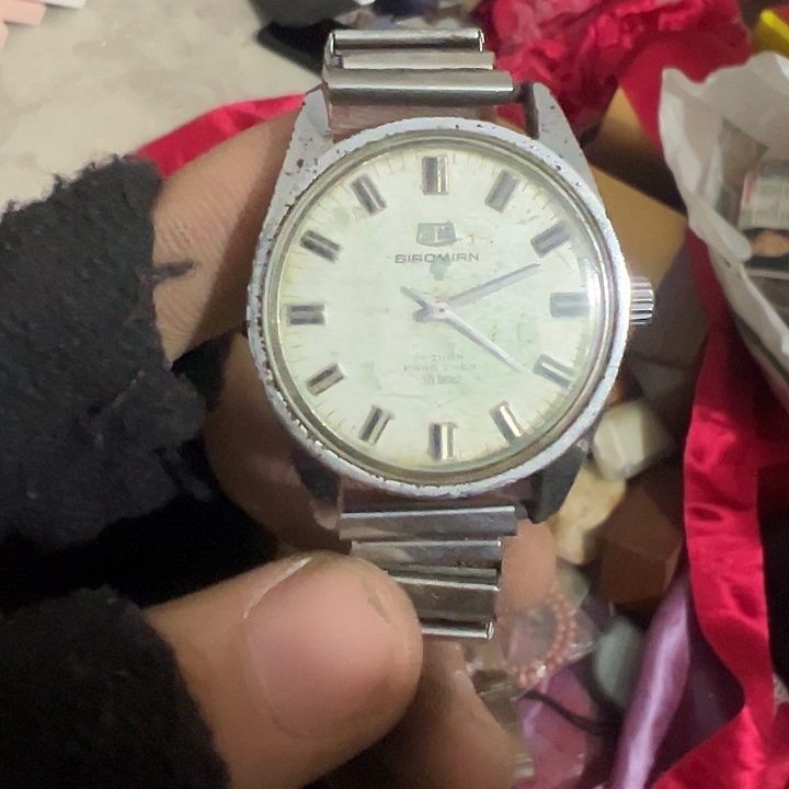 伊***姐琉璃手工艺品日用百货手工艺品