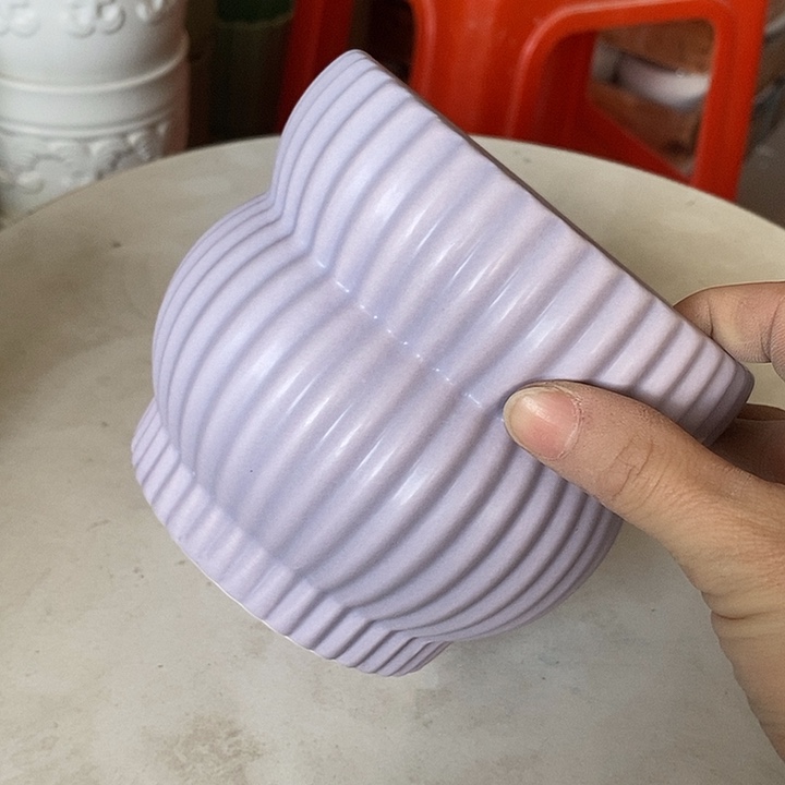 陶盆有孔 瑕疵针孔漏釉介意勿拍外口 12外高11