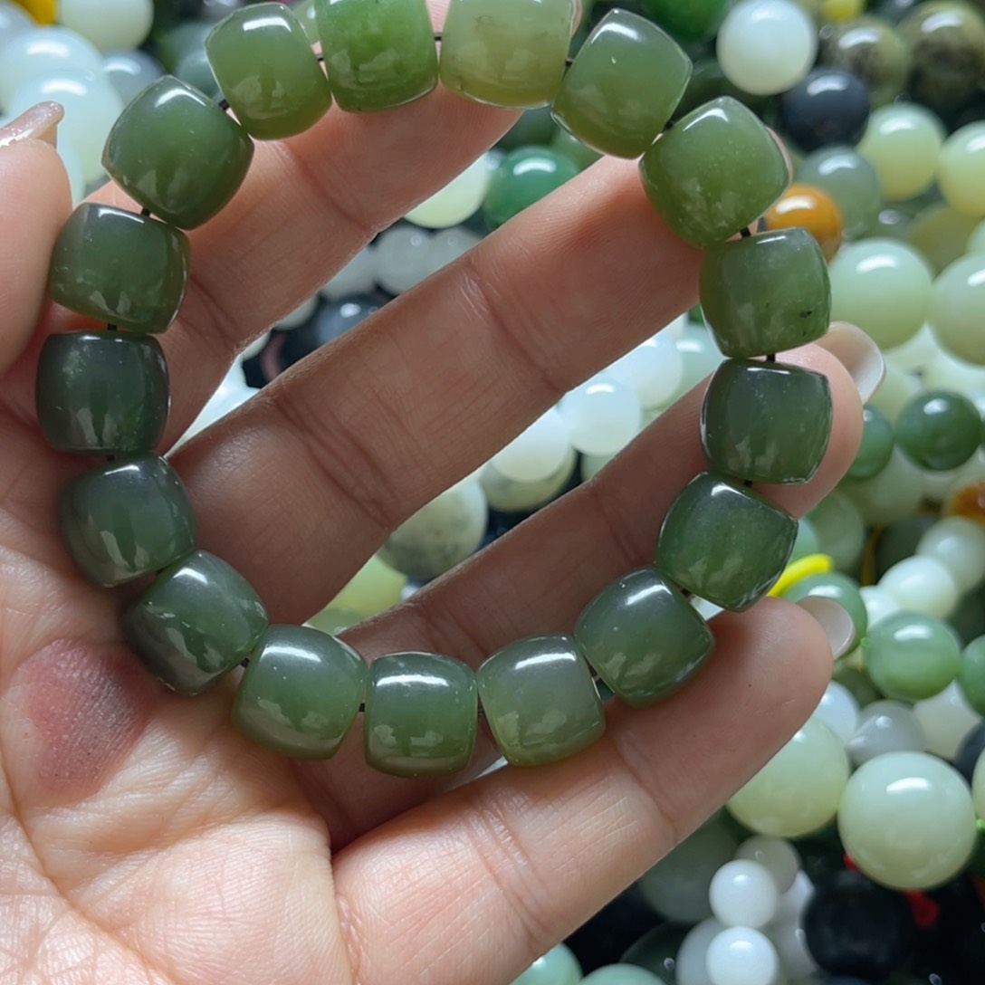 和田玉手链未镶嵌