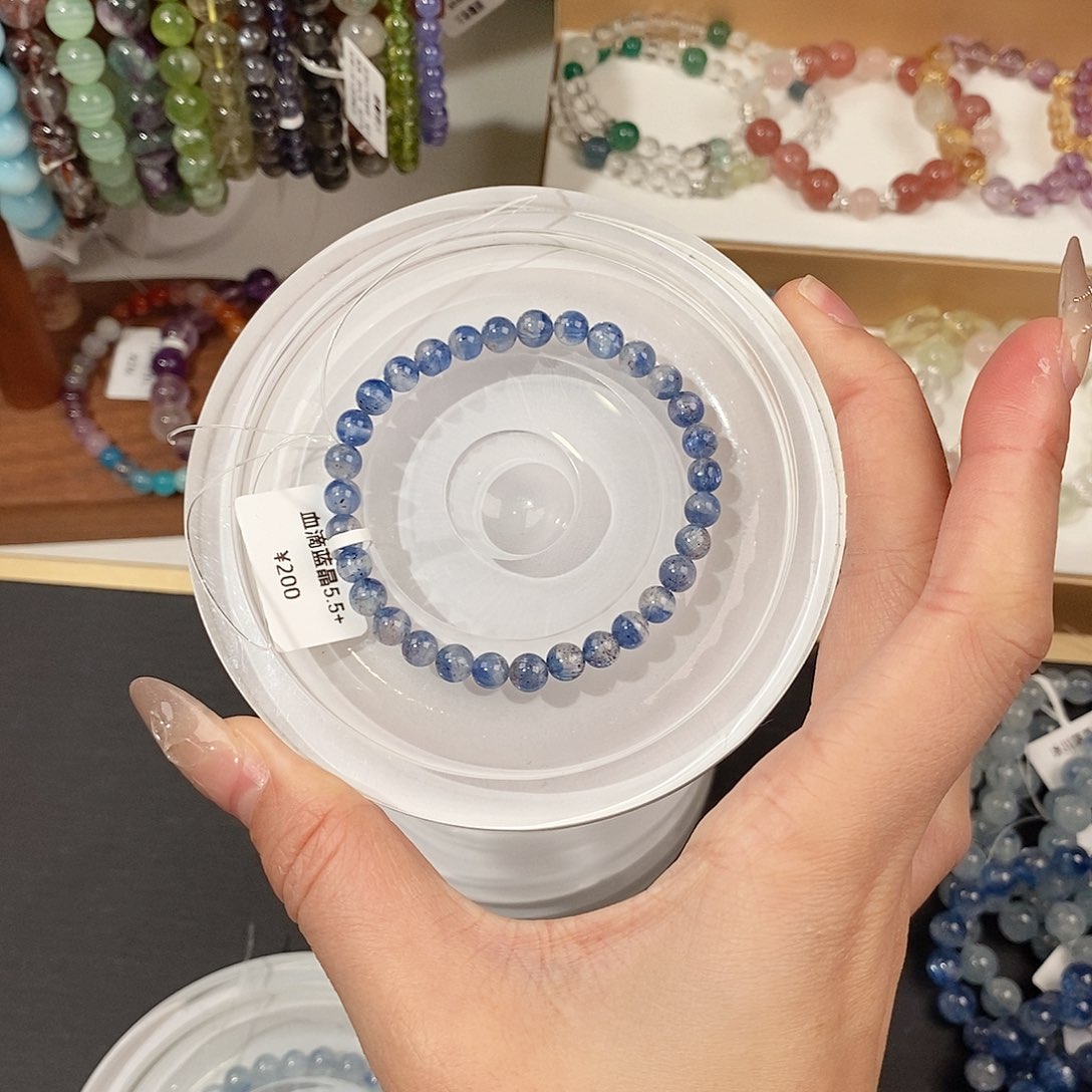 水晶手链未镶嵌芒***点15整多留