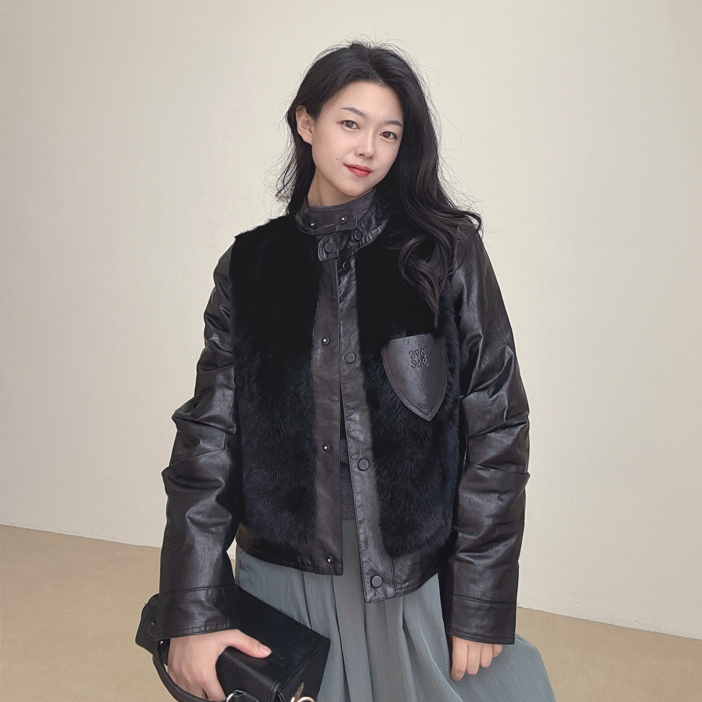 水貂皮大衣整貂拼接绵羊皮油腊皮皮衣鹅绒填充2025年海宁皮草外套