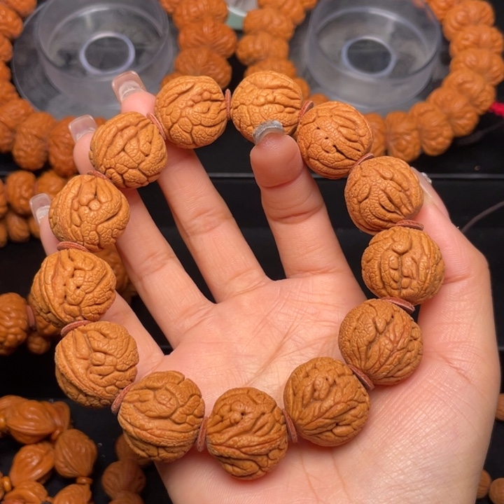 桃核手串22尺寸密纹龙珠（31号链接）