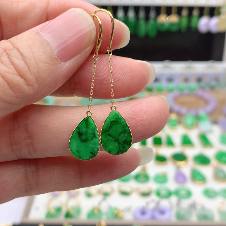 翡翠18K金镶嵌耳饰