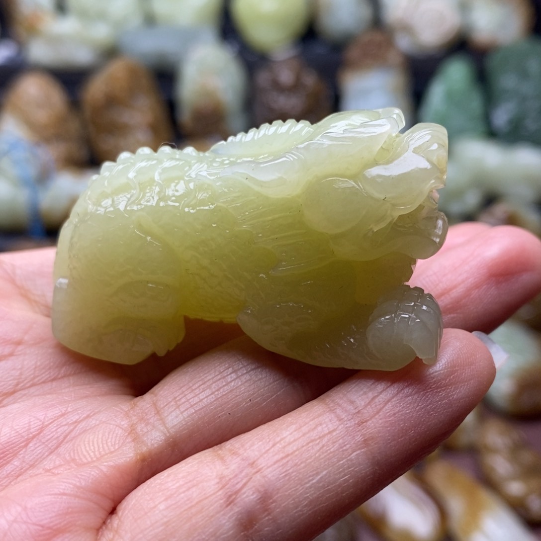 吊坠(不含链)未镶嵌和田玉（糖玉）