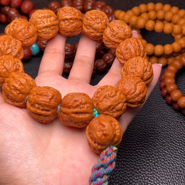 猴头核桃吊坠定向