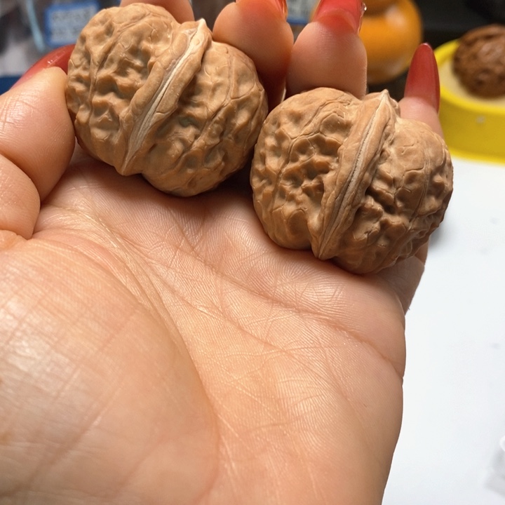 文玩核桃把件元宝