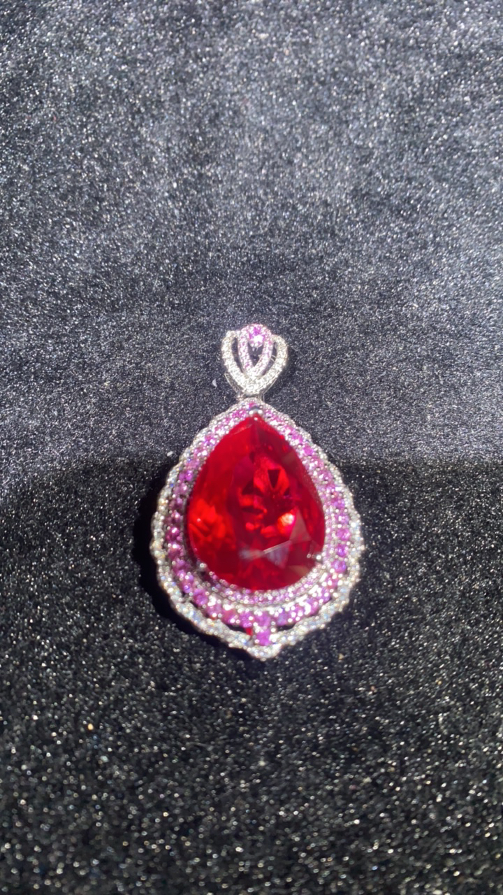 高端精工-红宝石吊坠