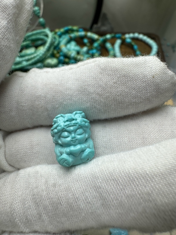 湖北十堰选矿天三绿松石点了配饰