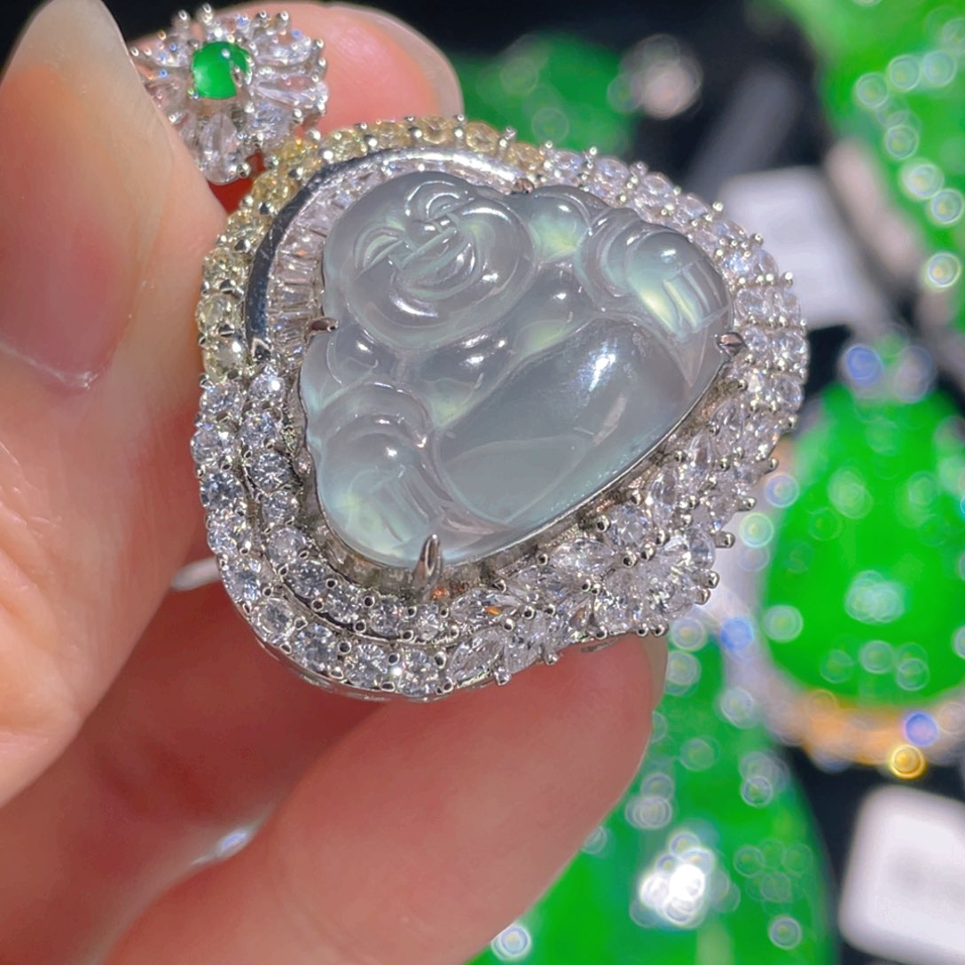 翡翠吊坠(不含链)未镶嵌