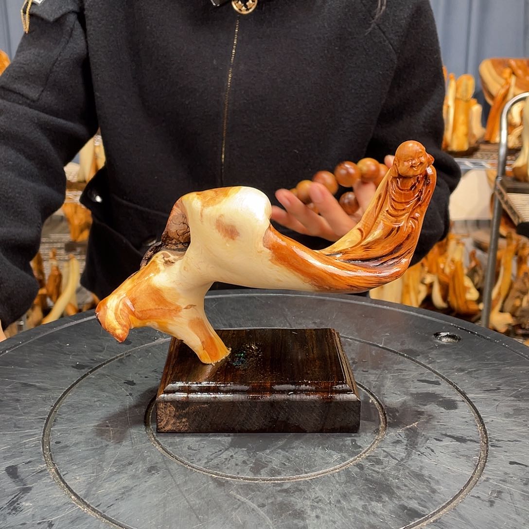 柏木（崖柏）随型艺术根雕