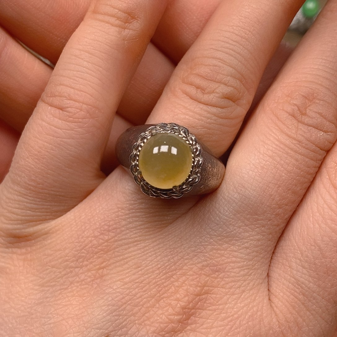 翡翠戒指未镶嵌翡翠蛋面