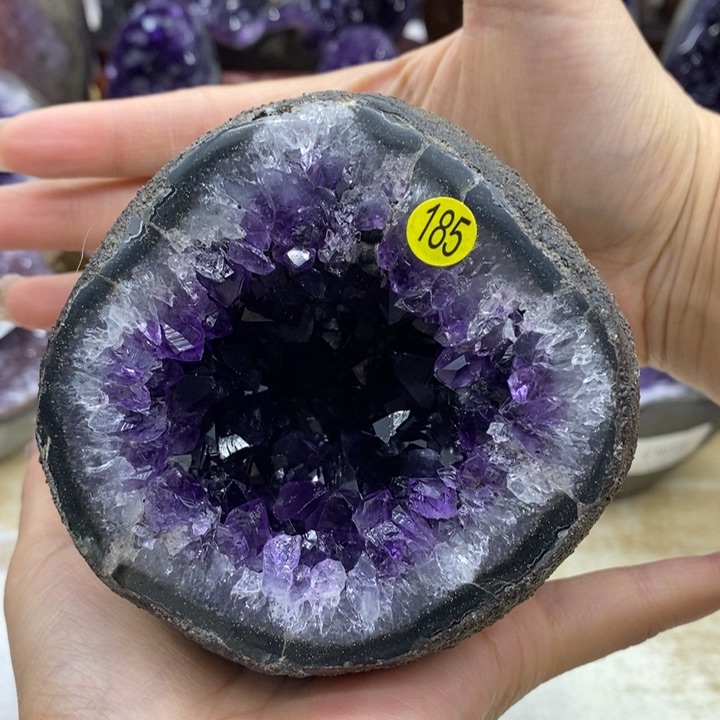 水晶大型摆件（非配饰）未镶嵌