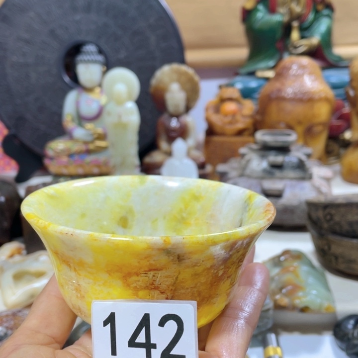 摆件。               